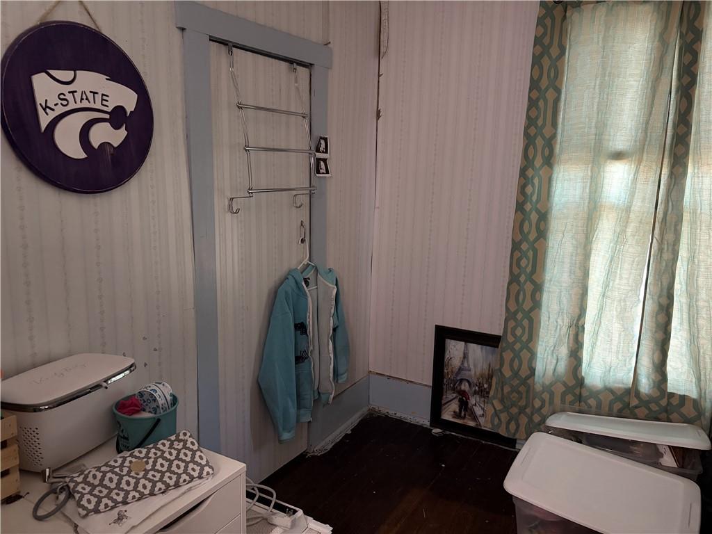 118 7th Street Baldwin City, KS 66006 - Photo 16 of 19