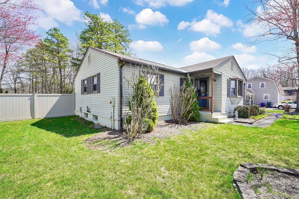 3 Gula Drive Easthampton, MA 01027 - Photo 3 of 33