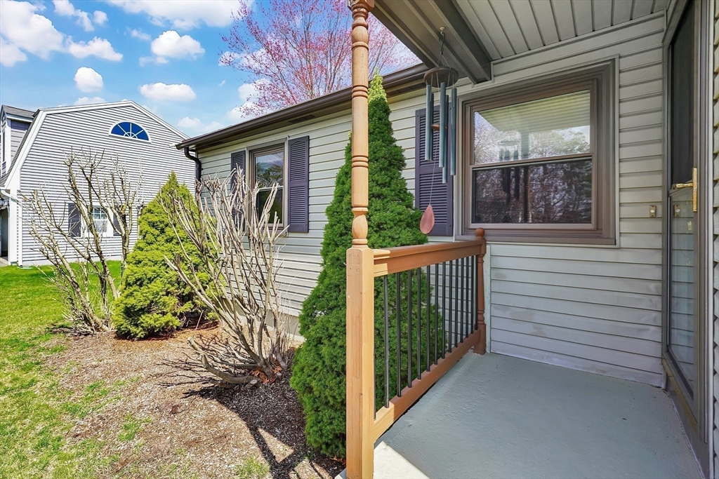 3 Gula Drive Easthampton, MA 01027 - Photo 5 of 33