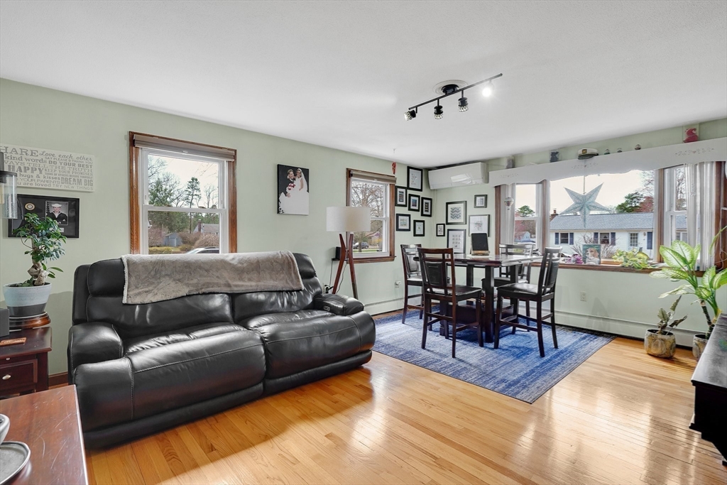 3 Gula Drive Easthampton, MA 01027 - Photo 9 of 33