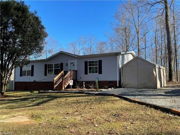 $219,900 | 1983 Cartwright Drive, Kernersville, NC 27284