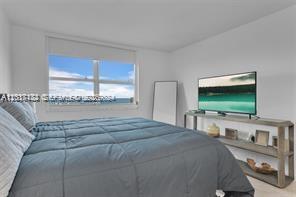 90 Alton Road, Unit 2303 Miami Beach, FL 33139 - Photo 27 of 29