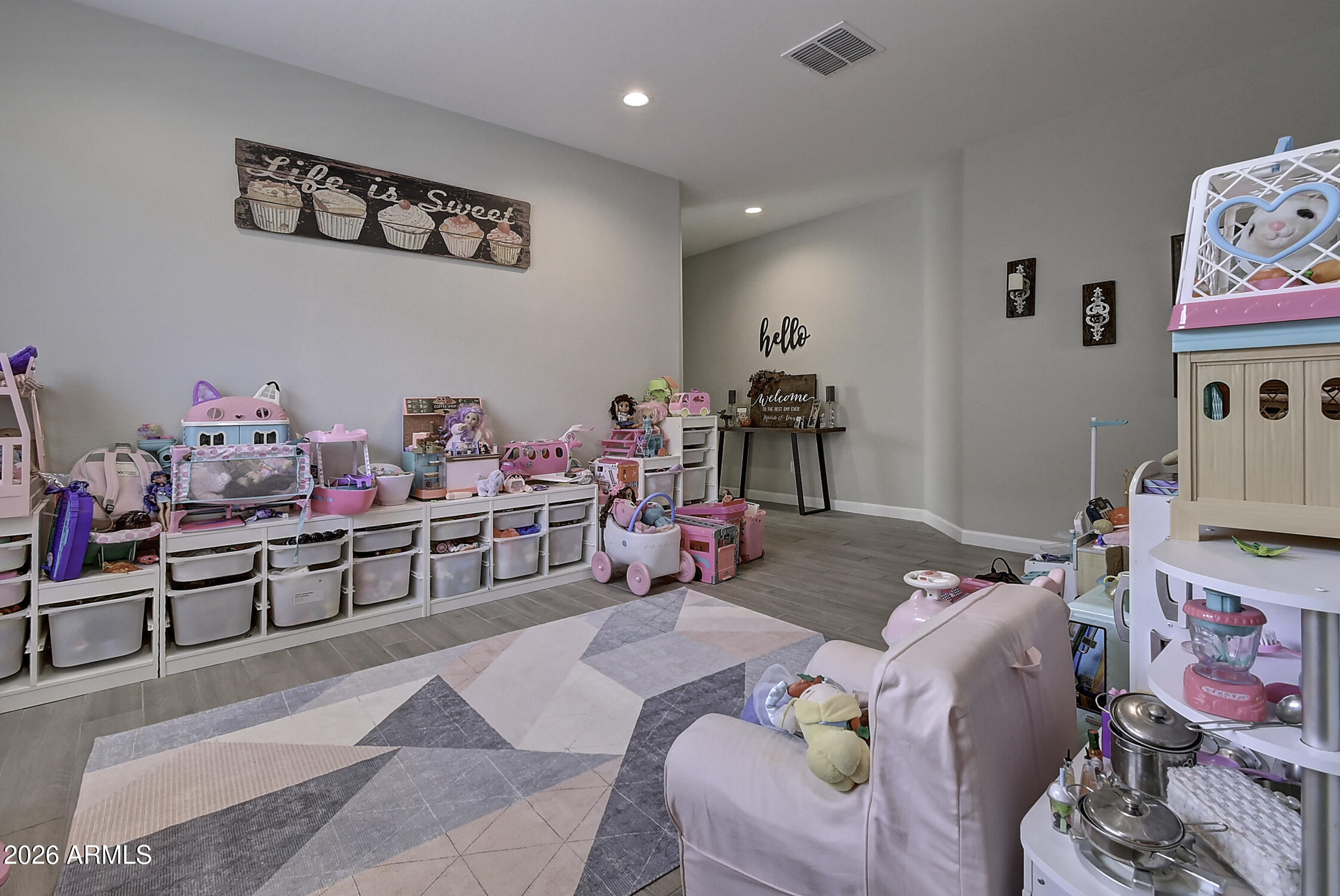 2140 East Alameda Road Phoenix, AZ 85024 - Photo 37 of 54 a bedroom with furniture and a bed