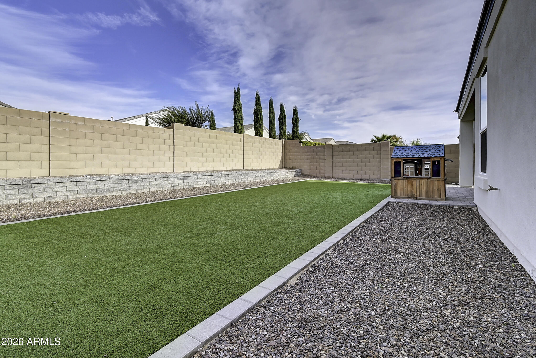 2140 East Alameda Road Phoenix, AZ 85024 - Photo 43 of 54 a view of a back yard