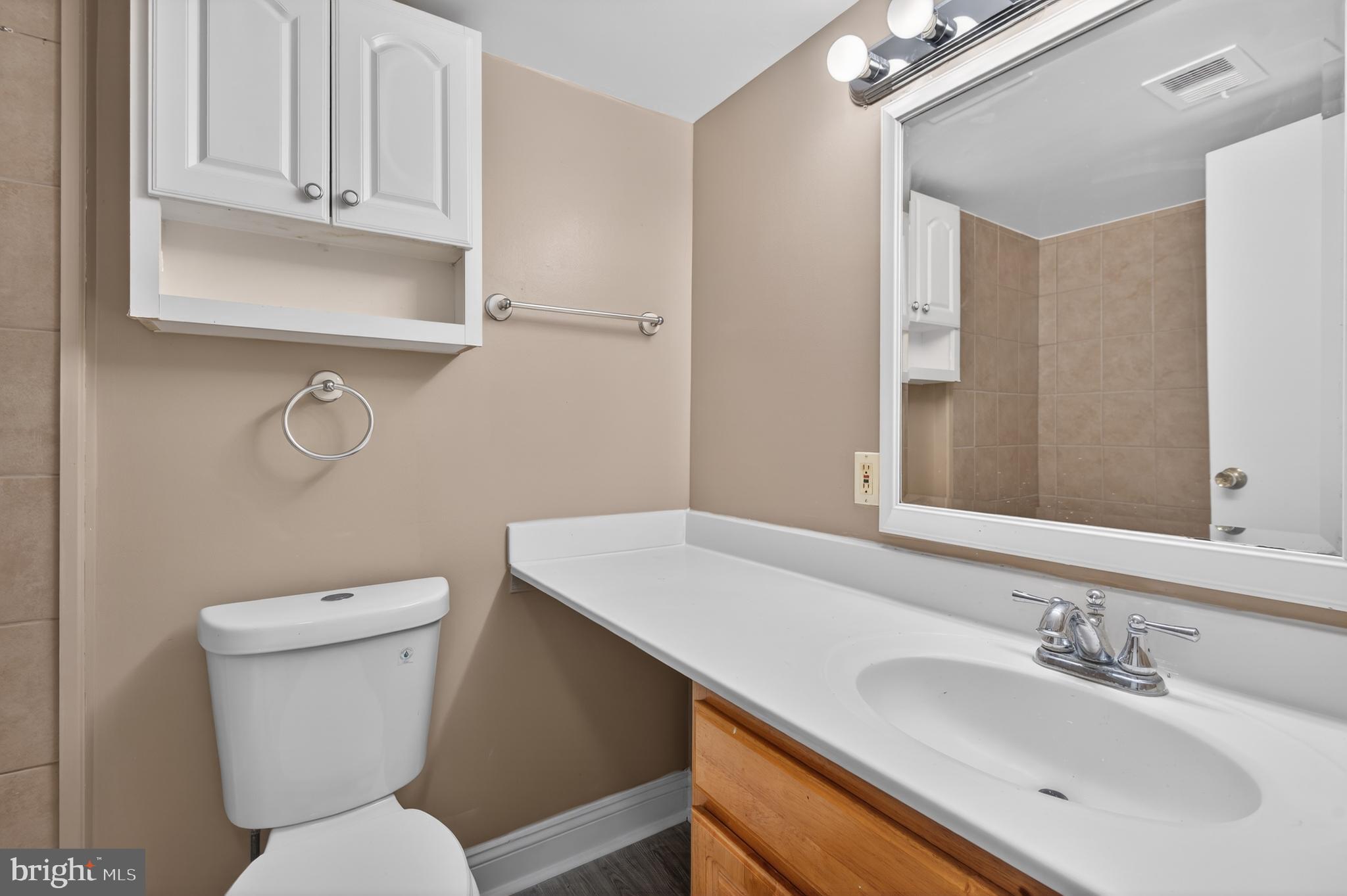 3834 Bel Pre Road, Unit 38341 Silver Spring, MD 20906 - Photo 8 of 12 Full Bath