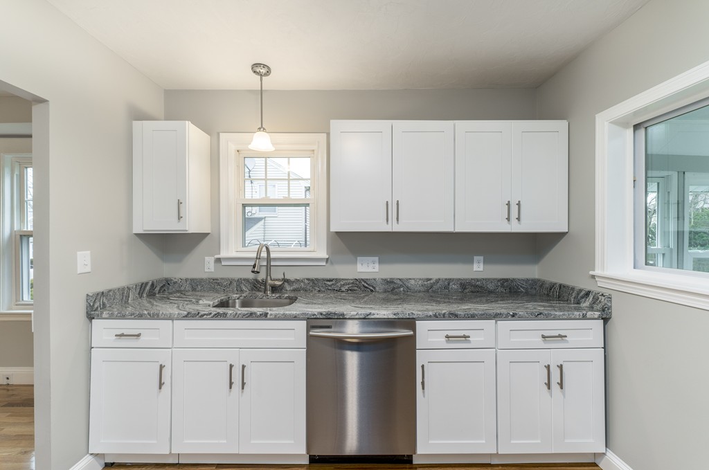 150 Holbrook Road Quincy, MA 02171 - Photo 2 of 21 Gallery Image 2