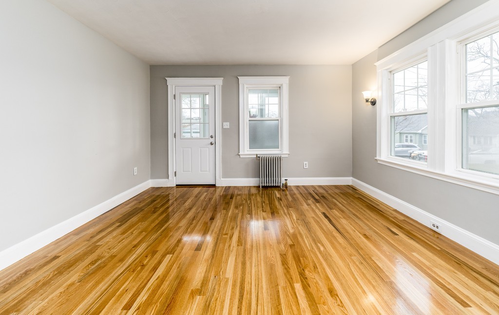 150 Holbrook Road Quincy, MA 02171 - Photo 6 of 21 Gallery Image 6
