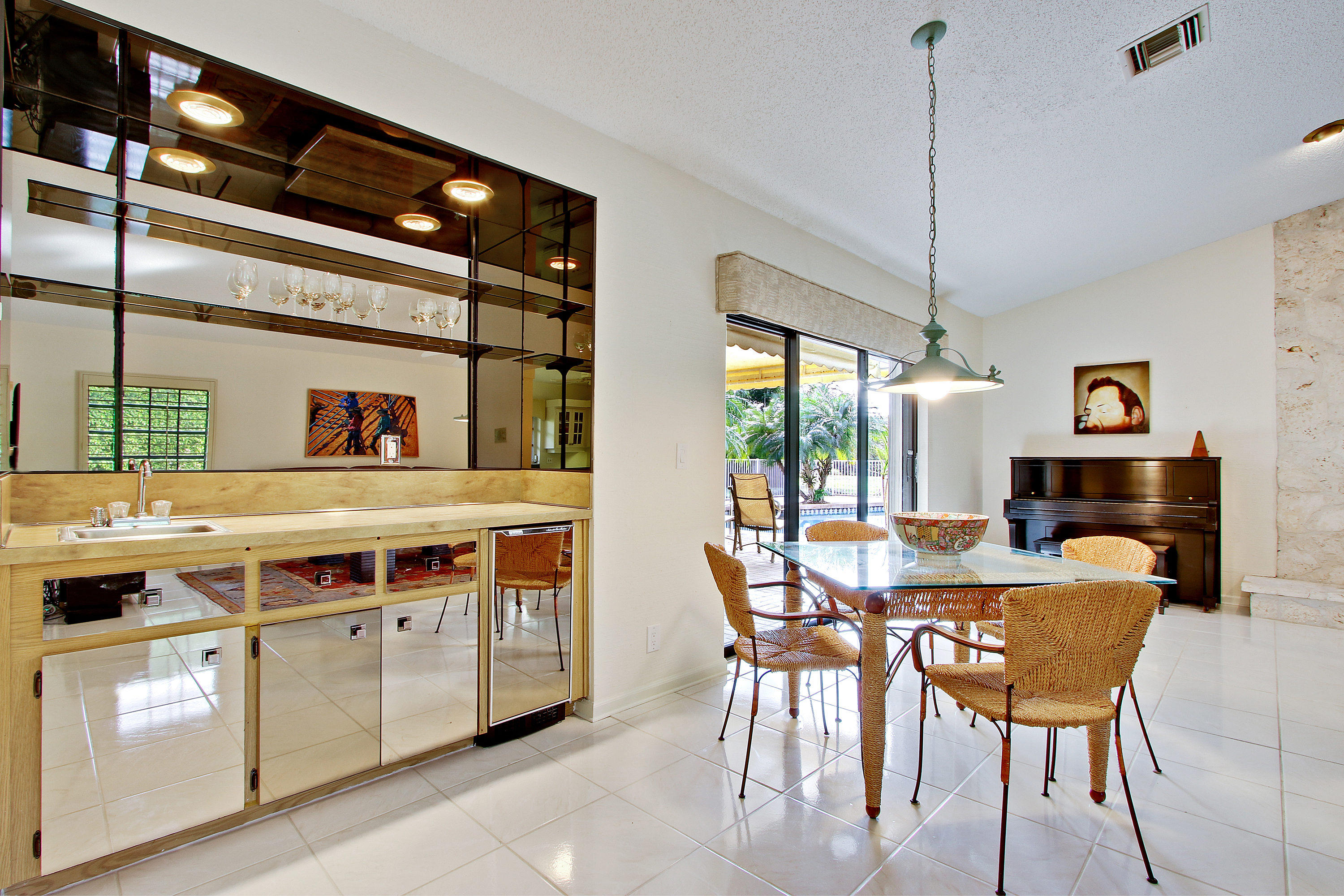 2665 Northwest 23rd Way Boca Raton, FL 33431 - Photo 10 of 30 Bar