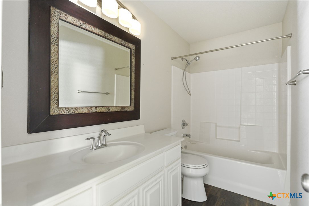 2208 Stonecrest Path New Braunfels, TX 78130 - Photo 21 of 23 Bathroom 2