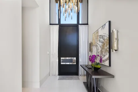 $9,900,000 | 816 Riviera Isle Drive, Fort Lauderdale, FL 33301