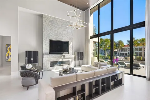 $9,900,000 | 816 Riviera Isle Drive, Fort Lauderdale, FL 33301