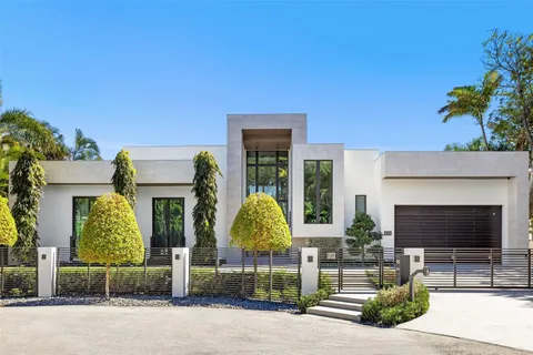 $9,900,000 | 816 Riviera Isle Drive, Fort Lauderdale, FL 33301