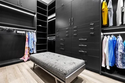 $9,900,000 | 816 Riviera Isle Drive, Fort Lauderdale, FL 33301