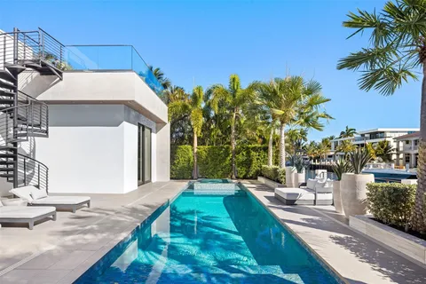 $9,900,000 | 816 Riviera Isle Drive, Fort Lauderdale, FL 33301