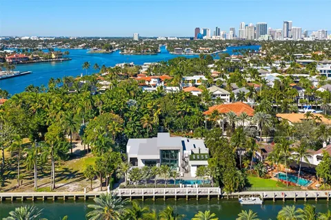 $9,900,000 | 816 Riviera Isle Drive, Fort Lauderdale, FL 33301