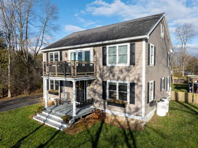 $675,000 | 9 Cedar Street, South Hero, VT 05486