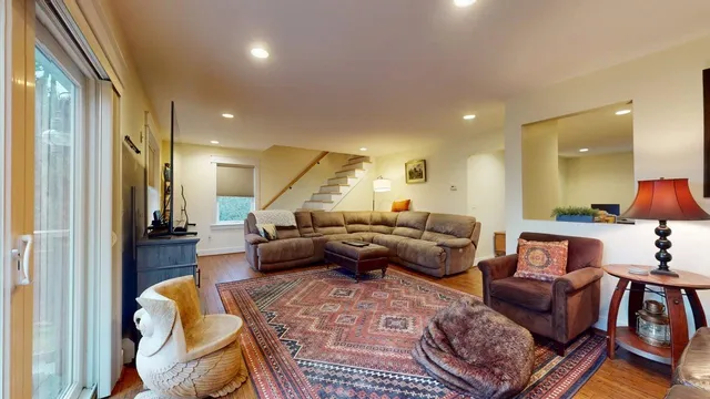 $675,000 | 9 Cedar Street, South Hero, VT 05486