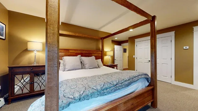 $675,000 | 9 Cedar Street, South Hero, VT 05486