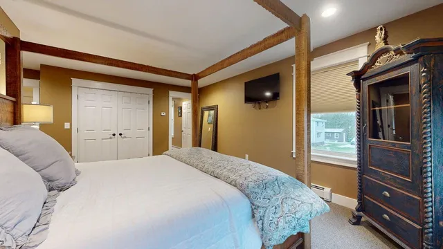 $675,000 | 9 Cedar Street, South Hero, VT 05486