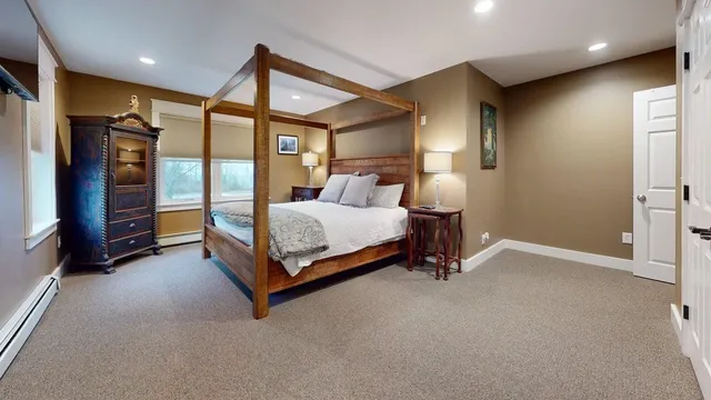 $675,000 | 9 Cedar Street, South Hero, VT 05486