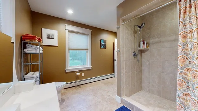 $675,000 | 9 Cedar Street, South Hero, VT 05486