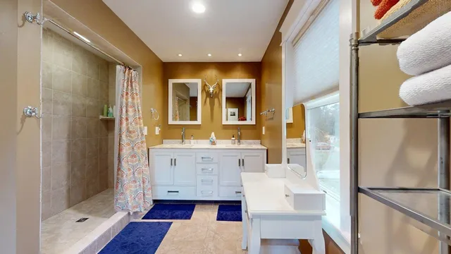 $675,000 | 9 Cedar Street, South Hero, VT 05486