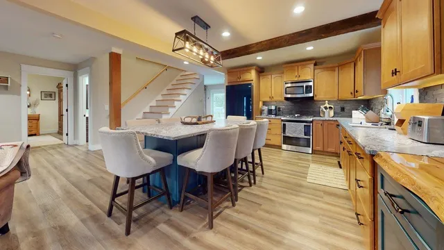 $675,000 | 9 Cedar Street, South Hero, VT 05486