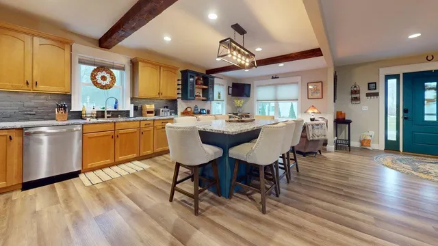 $675,000 | 9 Cedar Street, South Hero, VT 05486