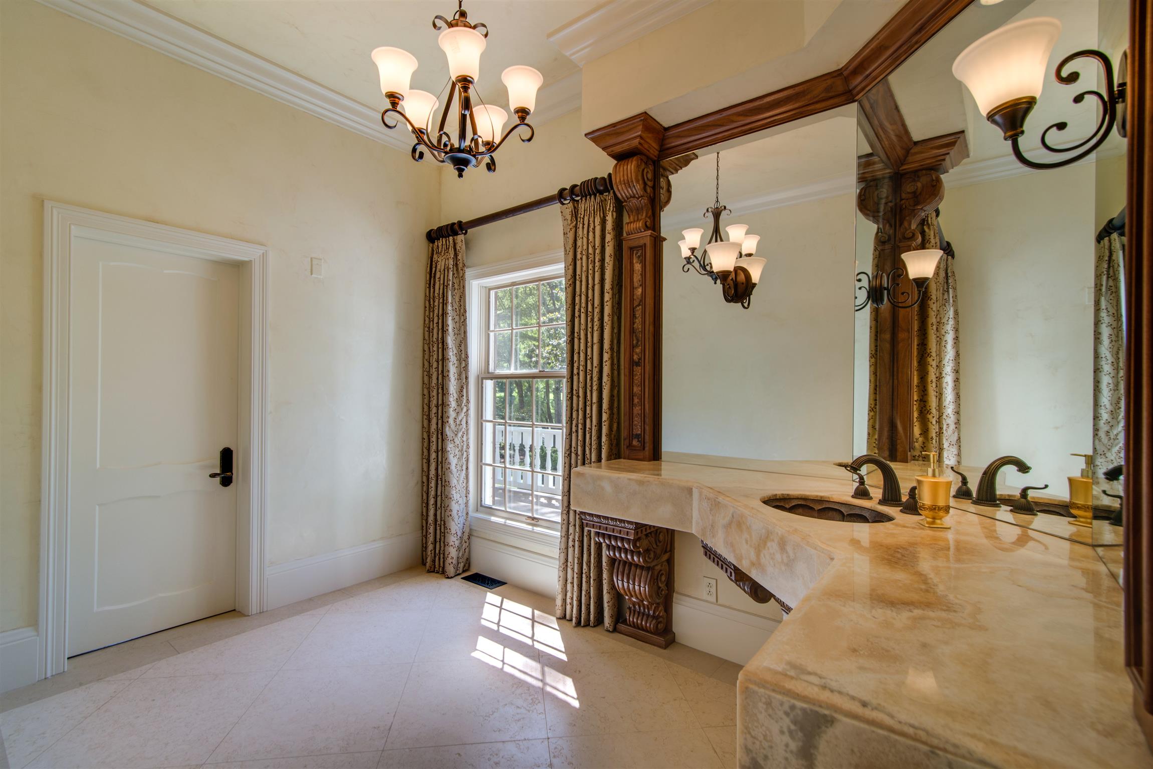 175 Cherokee Dock Road Lebanon, TN 37087 - Photo 13 of 30 a view of a hallway with front door