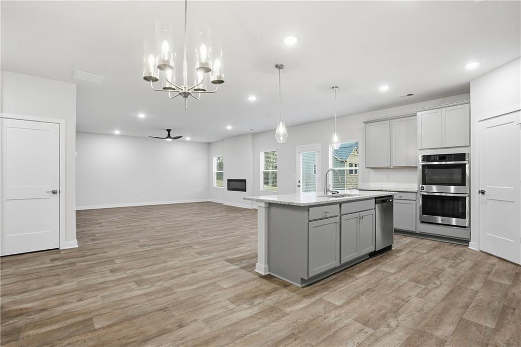 359 Jarrett Street Fairburn, GA 30213 - Photo 7 of 37