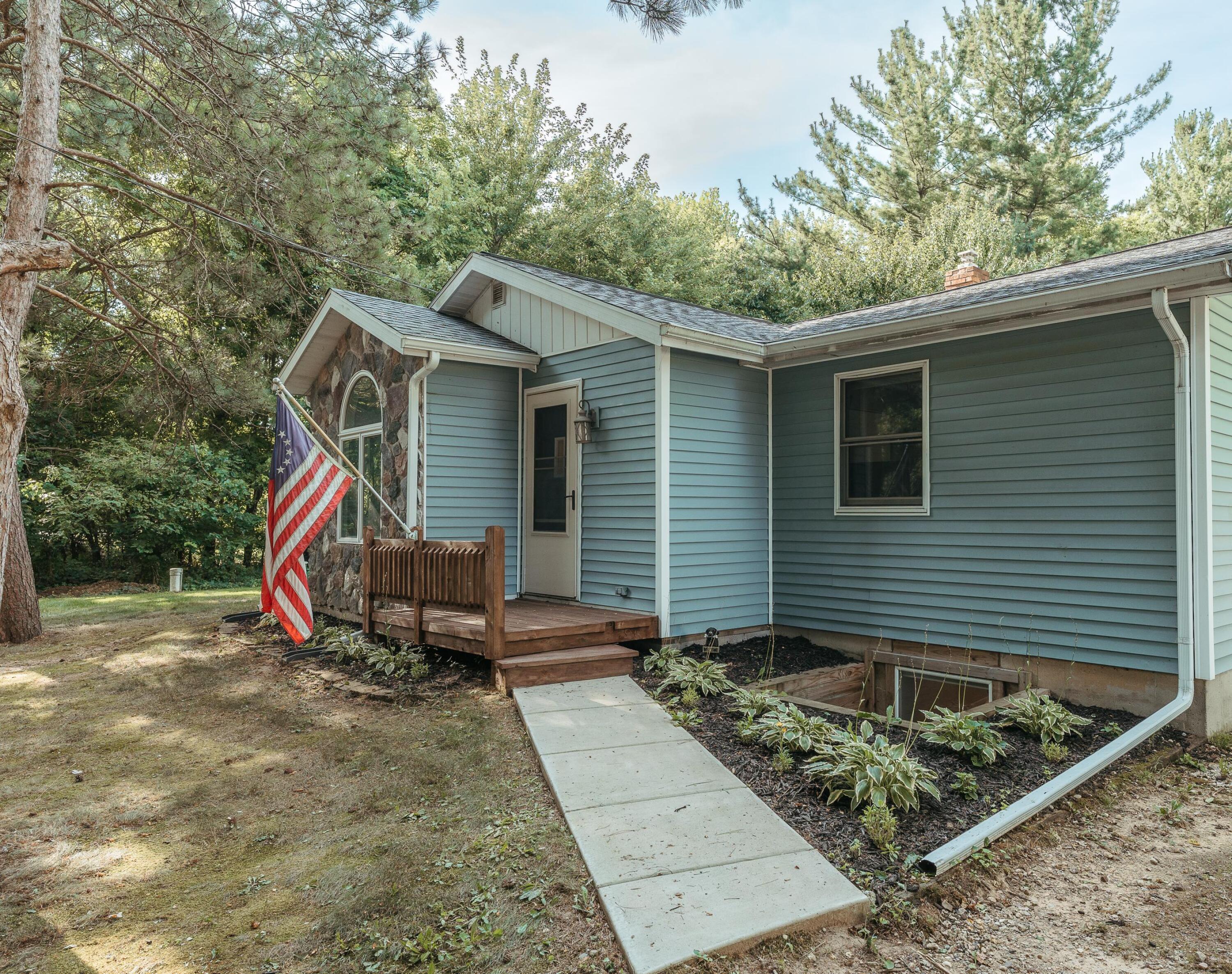 4338 West State Road Middleville, MI 49333 - Photo 3 of 57 J7404160