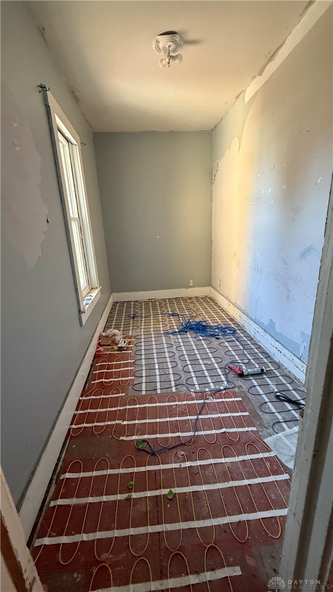 3753 West National Road Springfield, OH 45504 - Photo 8 of 25