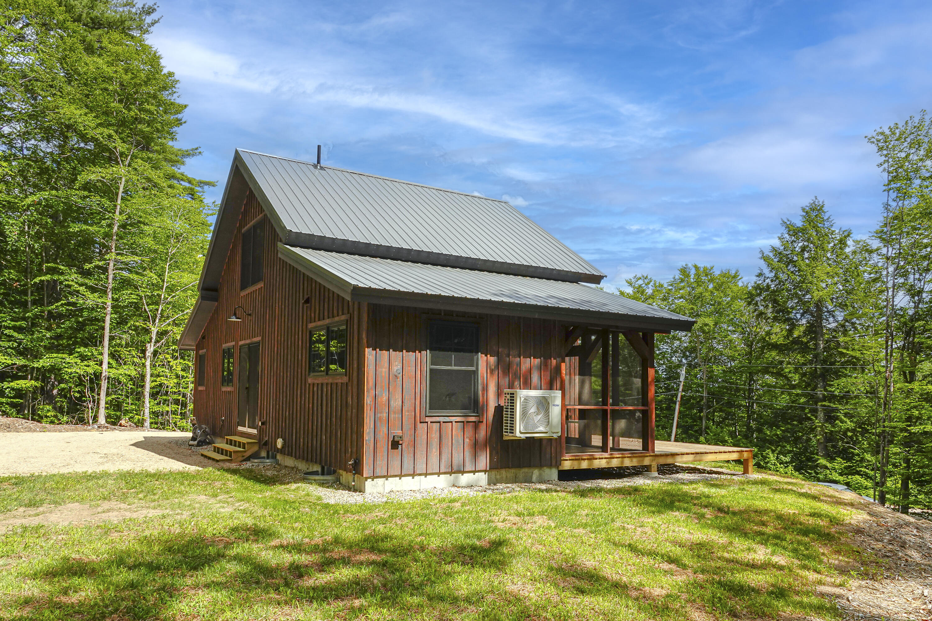 47 Whitetail Road Bridgton, ME 04009 - Photo 8 of 37 Side View