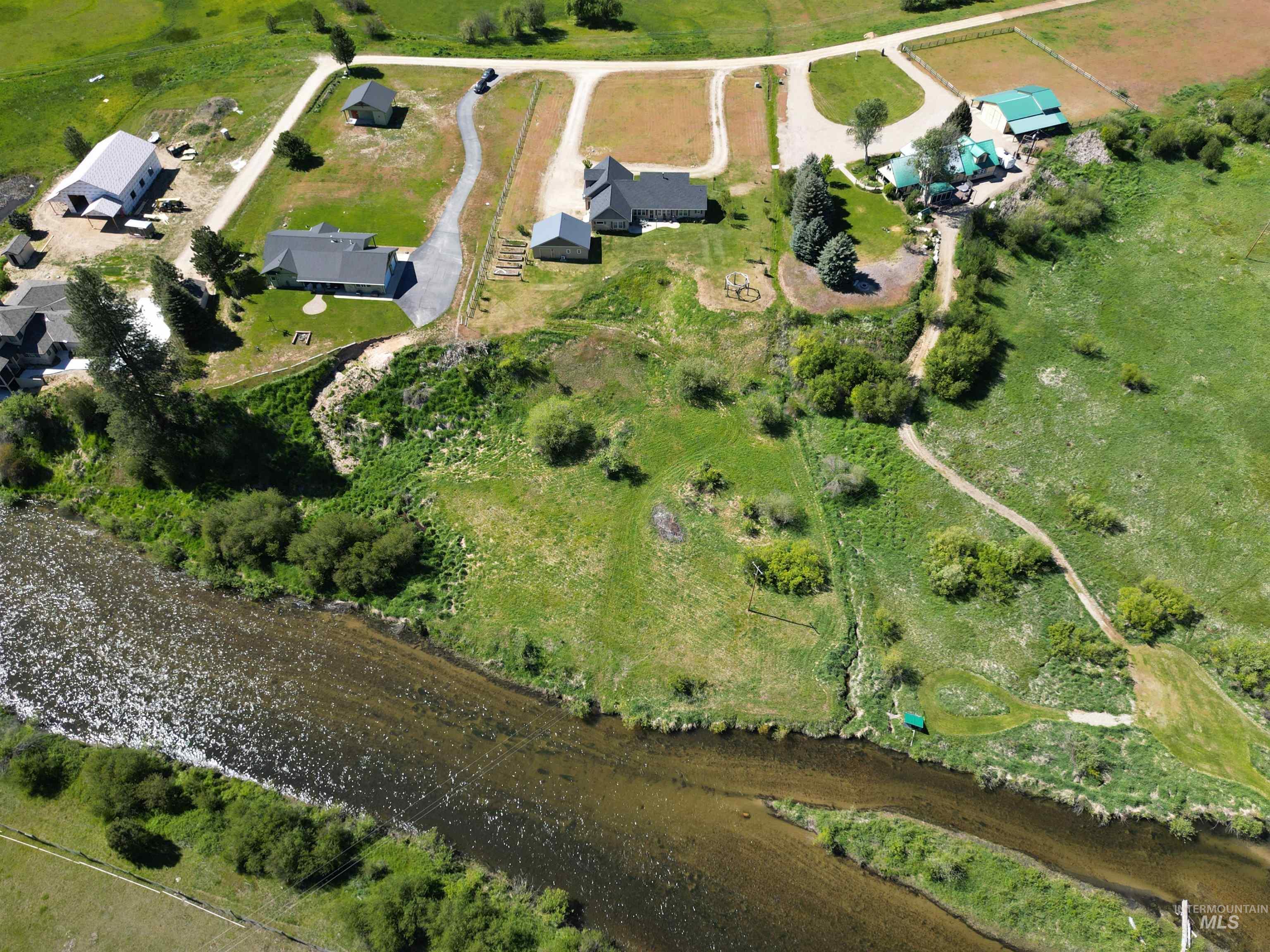 73 River Ranch Road Garden Valley, ID 83622 - Photo 14 of 48