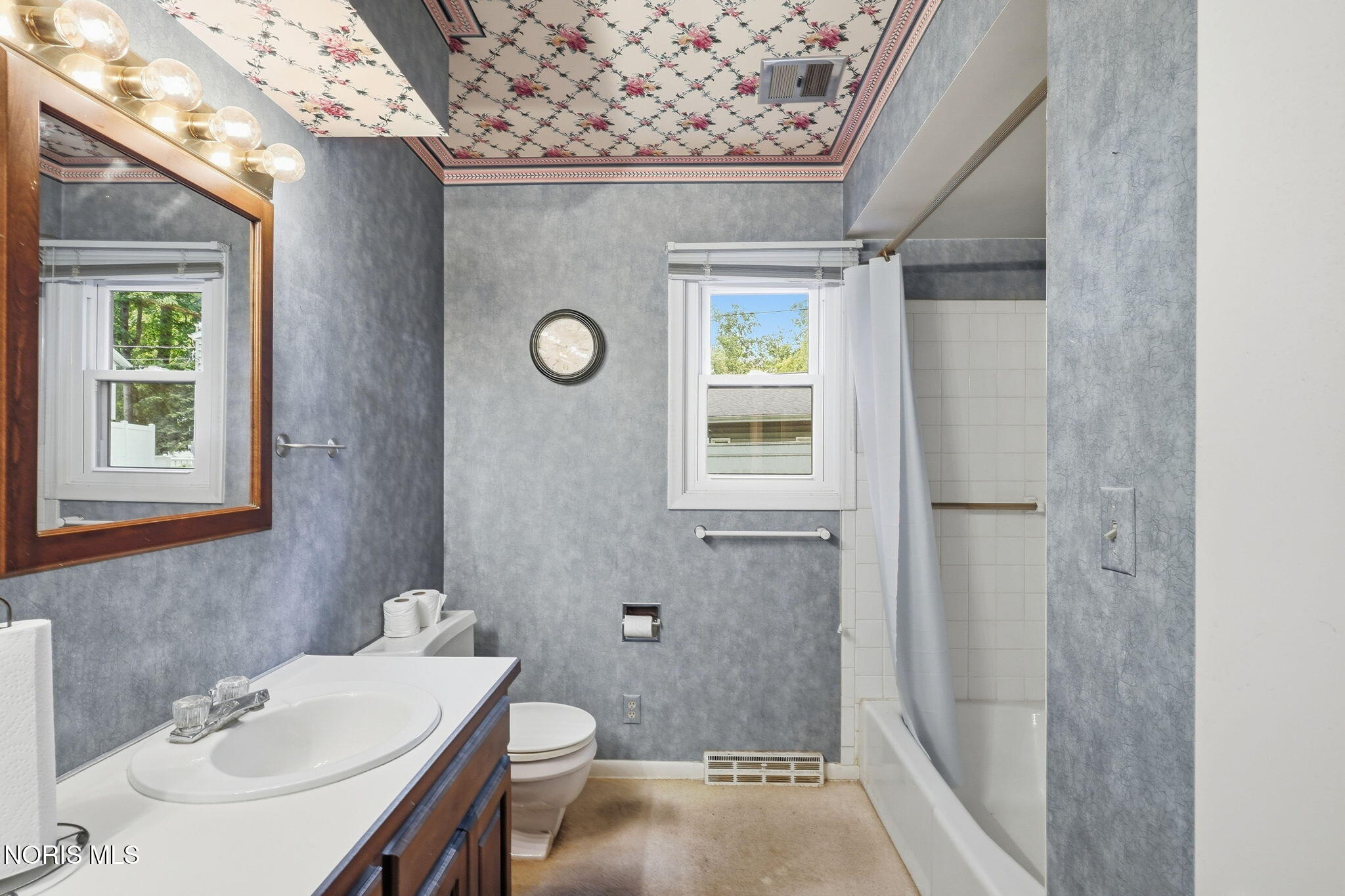 615 Sutton Place Findlay, OH 45840 - Photo 36 of 39 Gallery Image 36