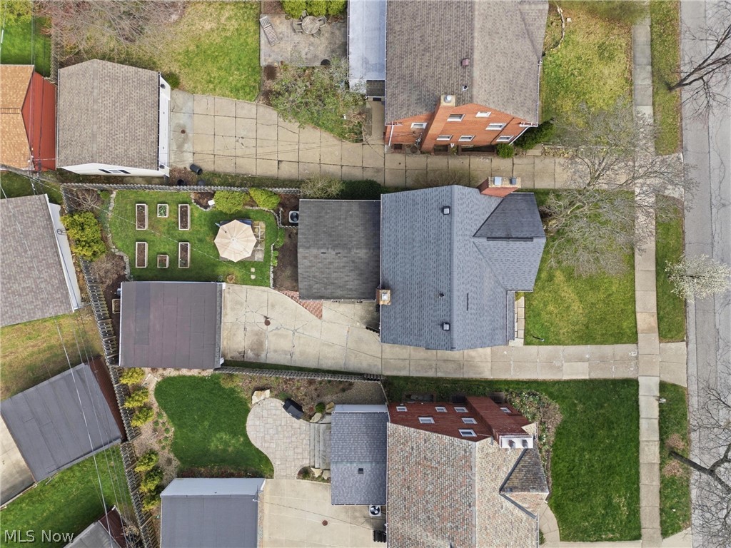 2552 Channing Road Cleveland, OH 44118 - Photo 30 of 33 Aerial view of property.