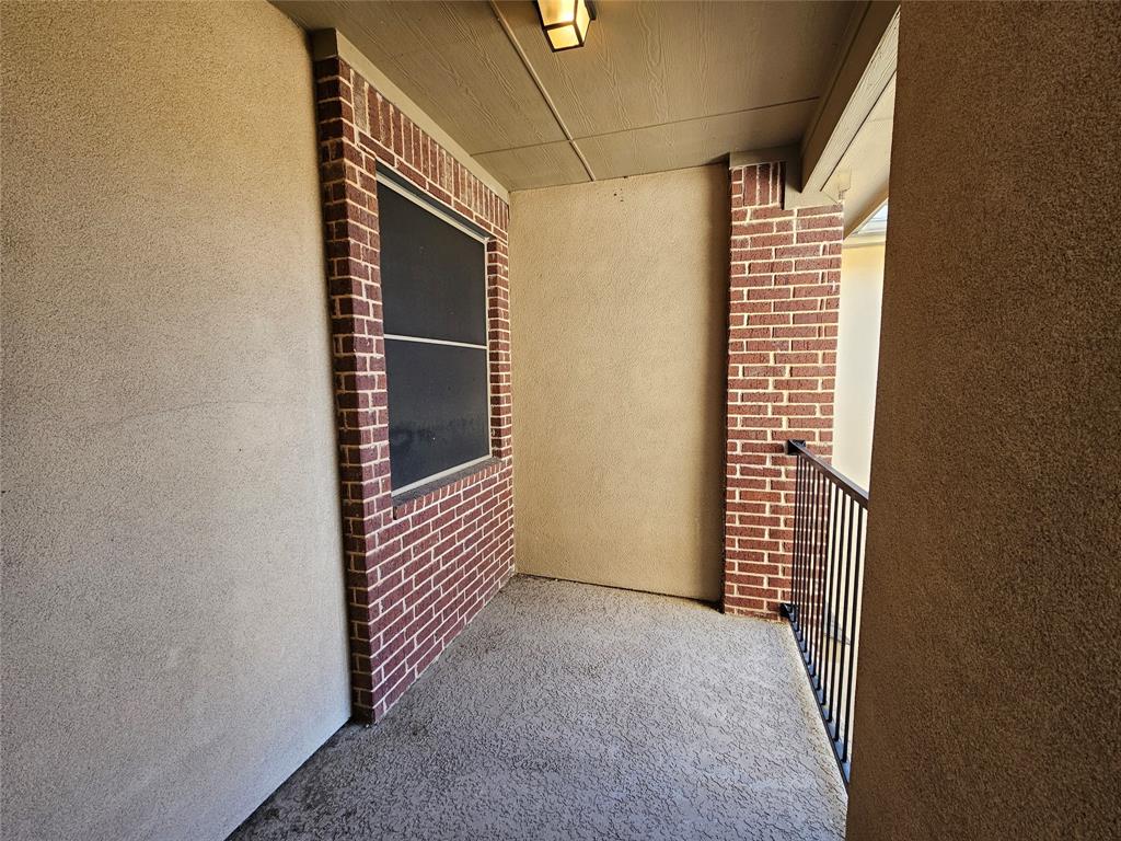 8627 Calvin Road Irving, TX 75063 - Photo 25 of 33