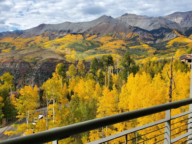 $1,400,000 | 136 Country Club Drive, Unit 322, Mountain Village, CO 81435