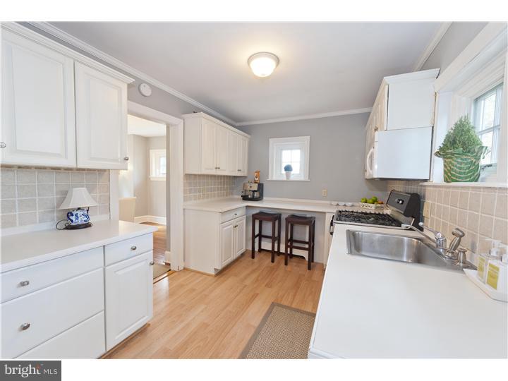 443 Conestoga Road Wayne, PA 19087 - Photo 9 of 20 Kitchen