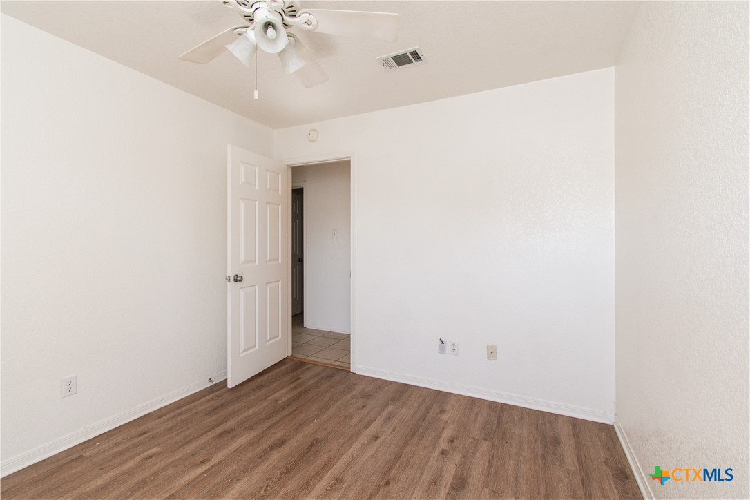 5009 James Loop Killeen, TX 76542 - Photo 19 of 21