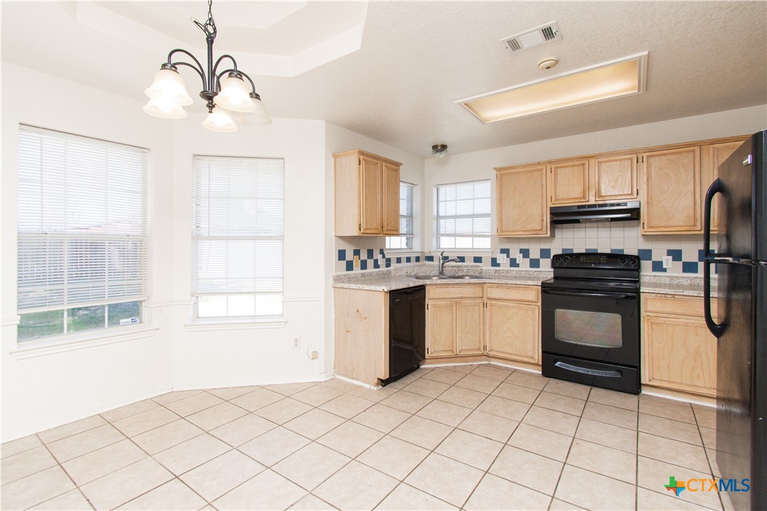 5009 James Loop Killeen, TX 76542 - Photo 5 of 21