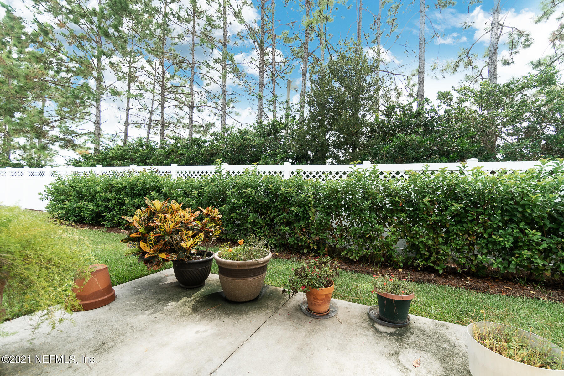 3090 Chestnut Ridge Way Orange Park, FL 32065 - Photo 24 of 28 Patio b