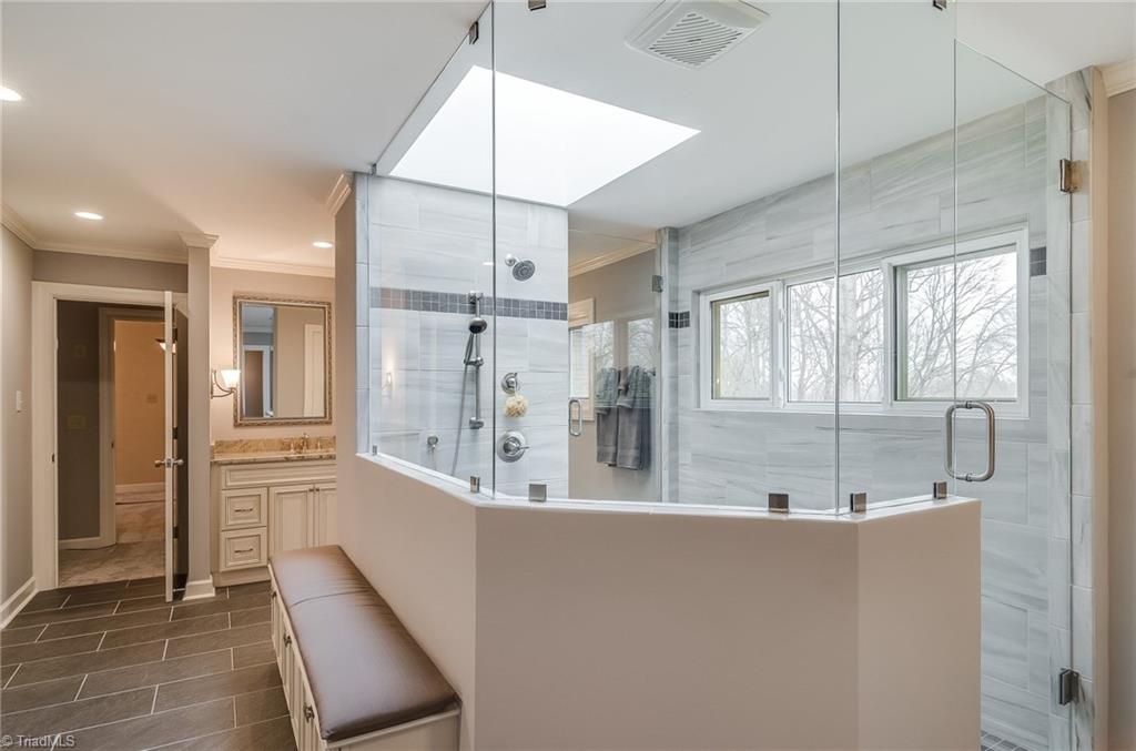 179 River Road Advance, NC 27006 - Photo 16 of 29 Master Bath with Skylight.