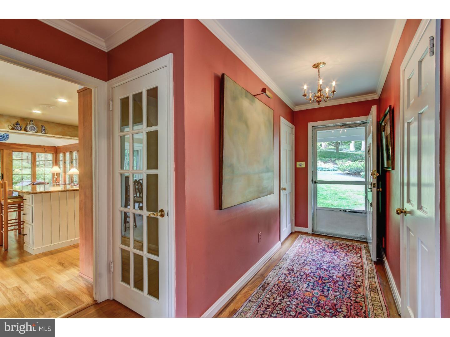 699 Knox Road Wayne, PA 19087 - Photo 3 of 25
