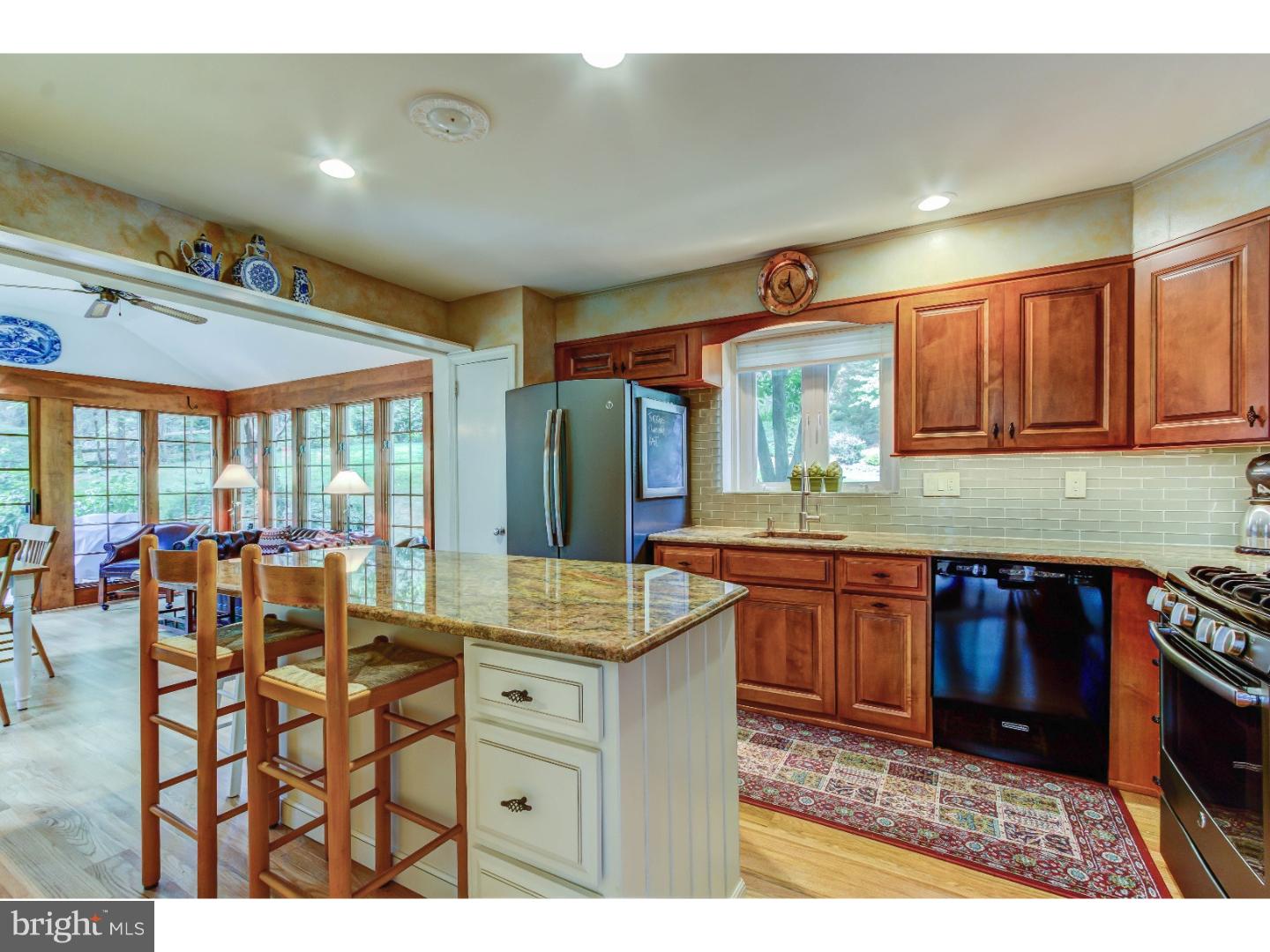 699 Knox Road Wayne, PA 19087 - Photo 7 of 25