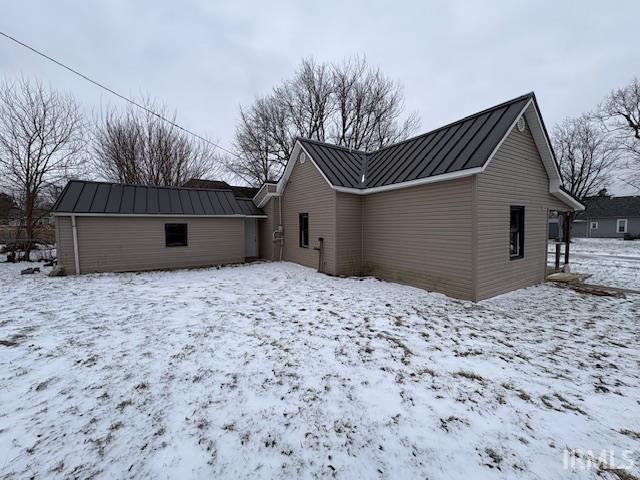 200 North Long Street Eaton, IN 47338 - Photo 3 of 23