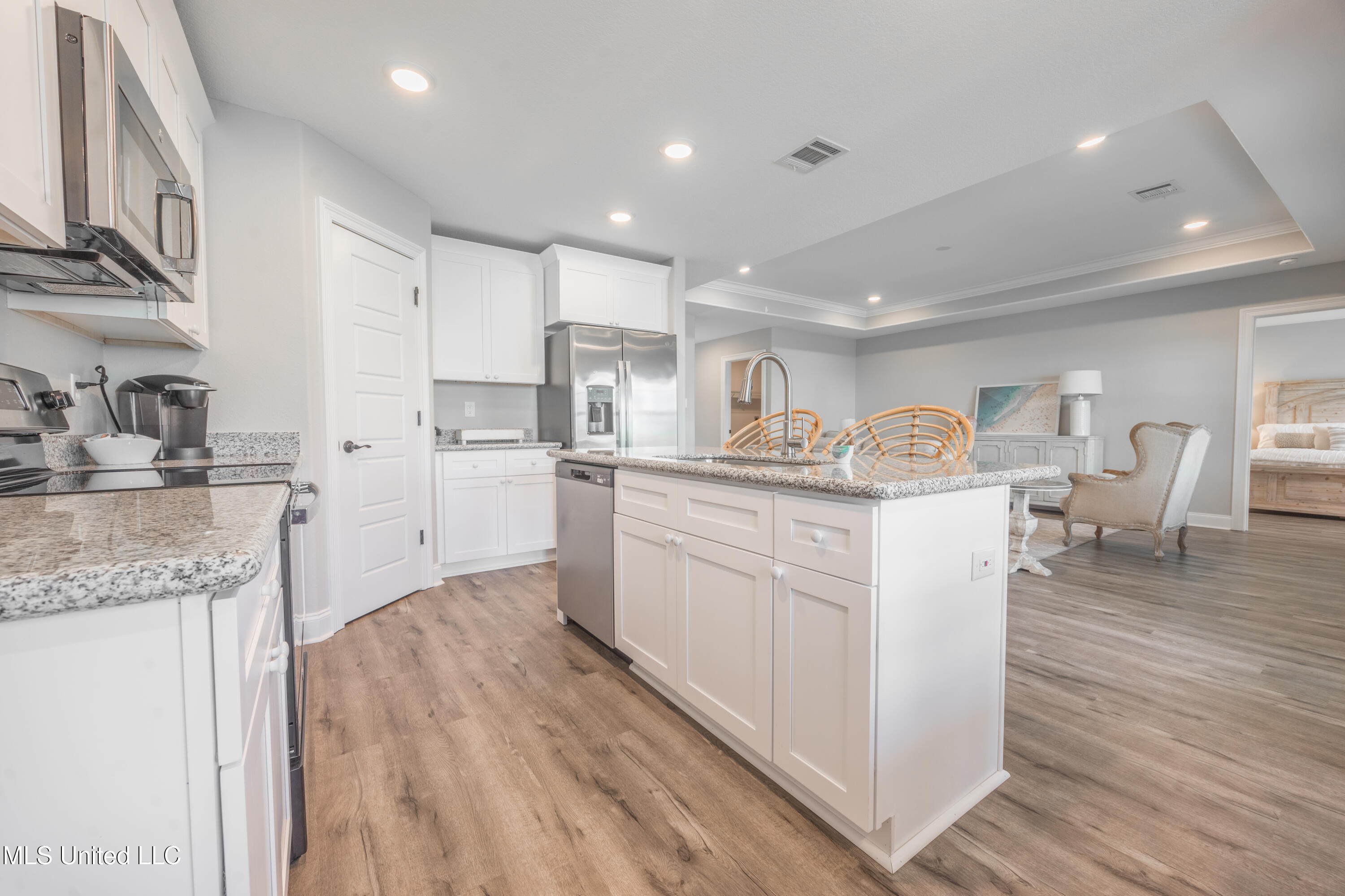 11316 Shorecrest Road Biloxi, MS 39532 - Photo 5 of 23 Opal Interior 4