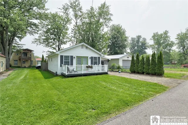 $229,500 | 2416 Keller Road, Busti, NY 14710