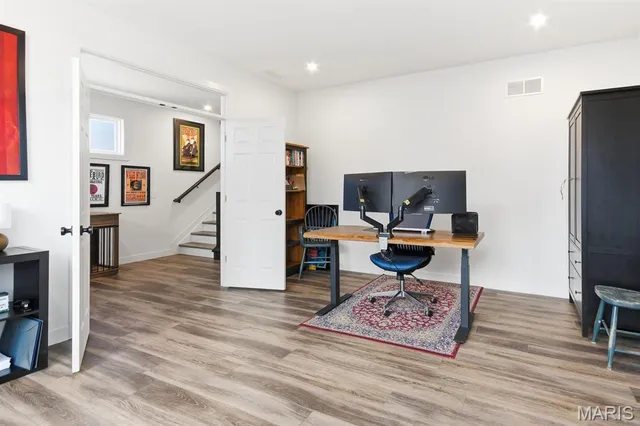 $824,900 | 16503 Honey Locust Drive, Chesterfield, MO 63005