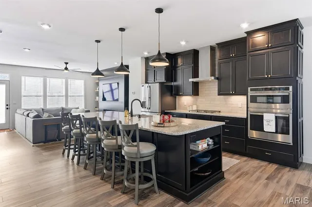 $824,900 | 16503 Honey Locust Drive, Chesterfield, MO 63005